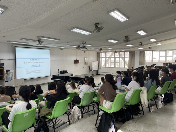 111.09.29Meal Hygiene Seminar - New Health KnowledgeImage