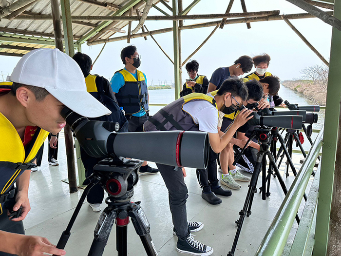 Second Semester of the 111th Academic Year Walking Tour of the Ecological Beauty of Taijiang 112/04/24(I)Image