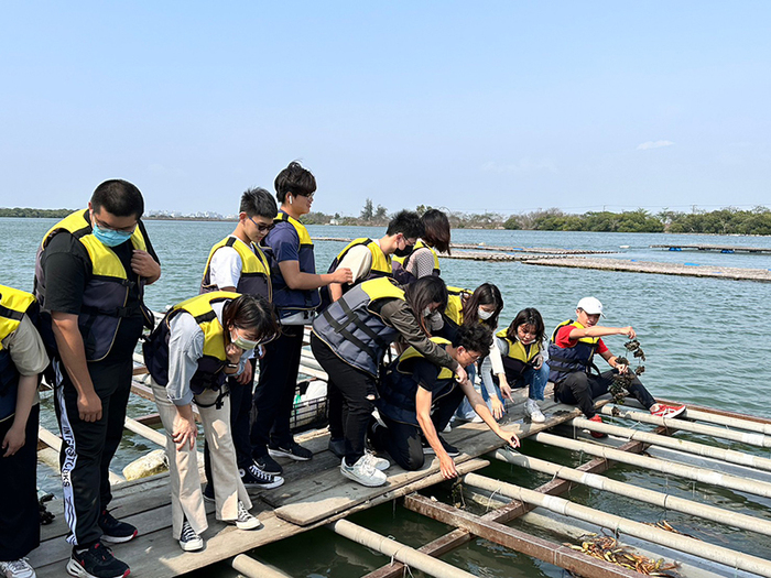 Second Semester of the 111th Academic Year Walking Tour of the Ecological Beauty of Taijiang 112/04/24(I)Image