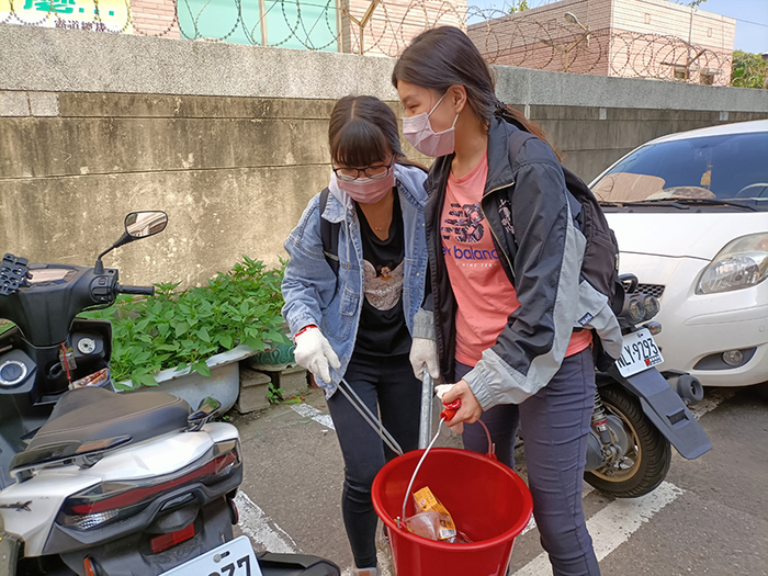 Second semester of the 110th school year Guard the clean home with love (2) 111/05/05(Thu)Image