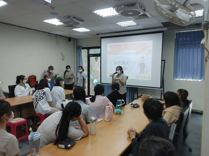 Environmental Education Activity for the First Semester of School Year 111 - Half-day Fishing Experience 111/11/25(Fri)Image