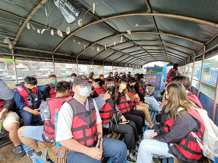 The second semester of the 110th school year Environmental Education Activity-Taiwan River Ecology Visit 111/05/03(II)Image