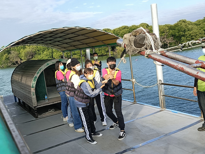First Semester of Academic Year 110 Environmental Education Activity - 