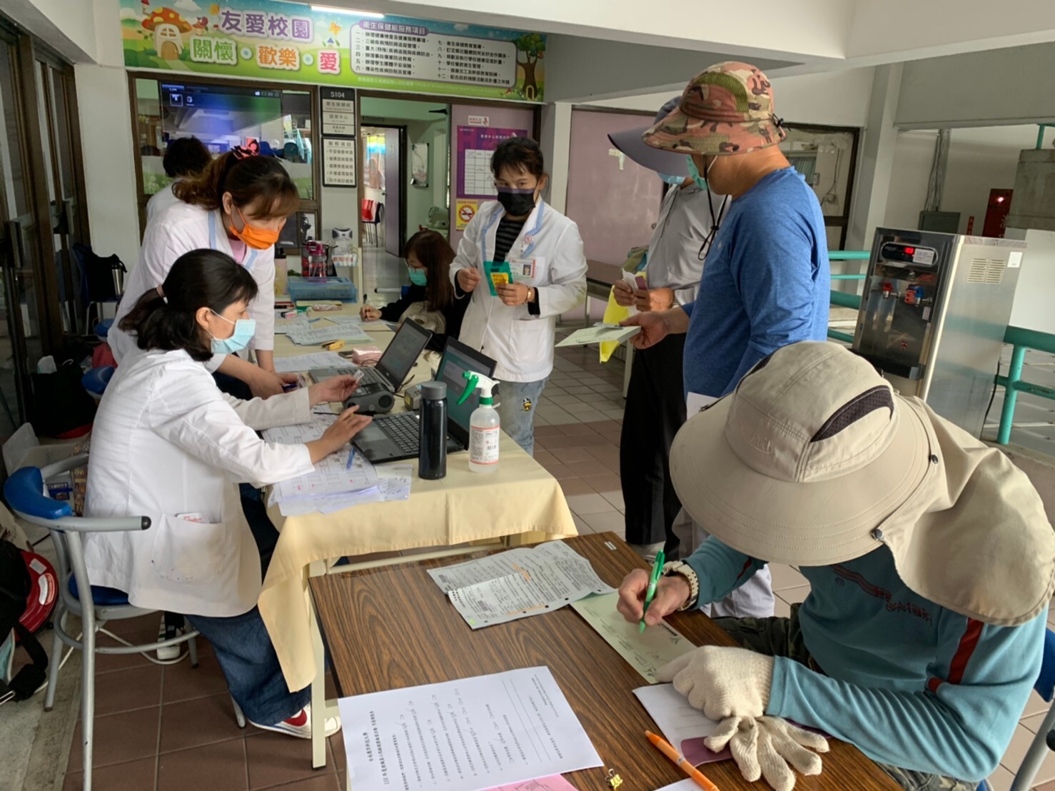 109 school year second semester faculty and staff age-limited health check activitiesImage