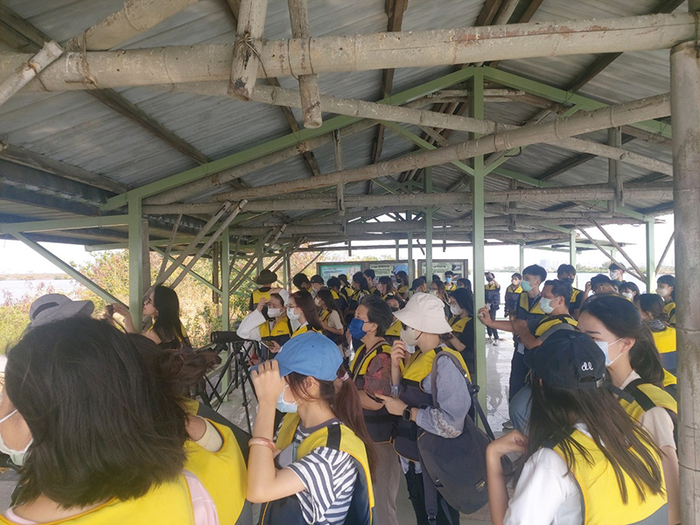 111 First Semester of Academic Year 111 Love the Sea and Protect the Clean Beach Activity 111/10/15(Sat)Image