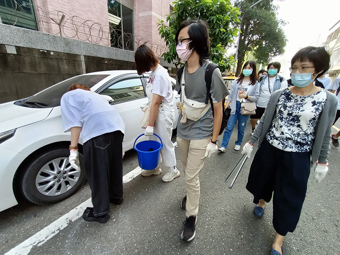 110 First Semester of Academic Year 110 Valuing and Protecting the Green Home (2) 110/10/29(Fri)Image