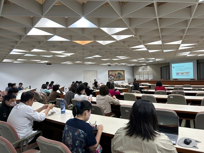 113(1)教職員體檢追蹤輔導圖片