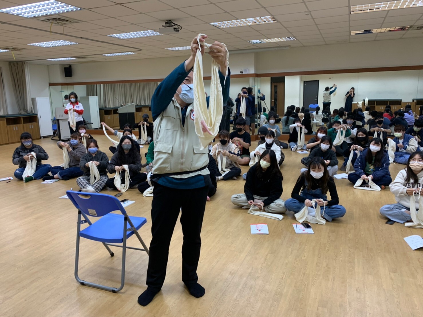 111學年度第二學期 基本救命術訓練Image