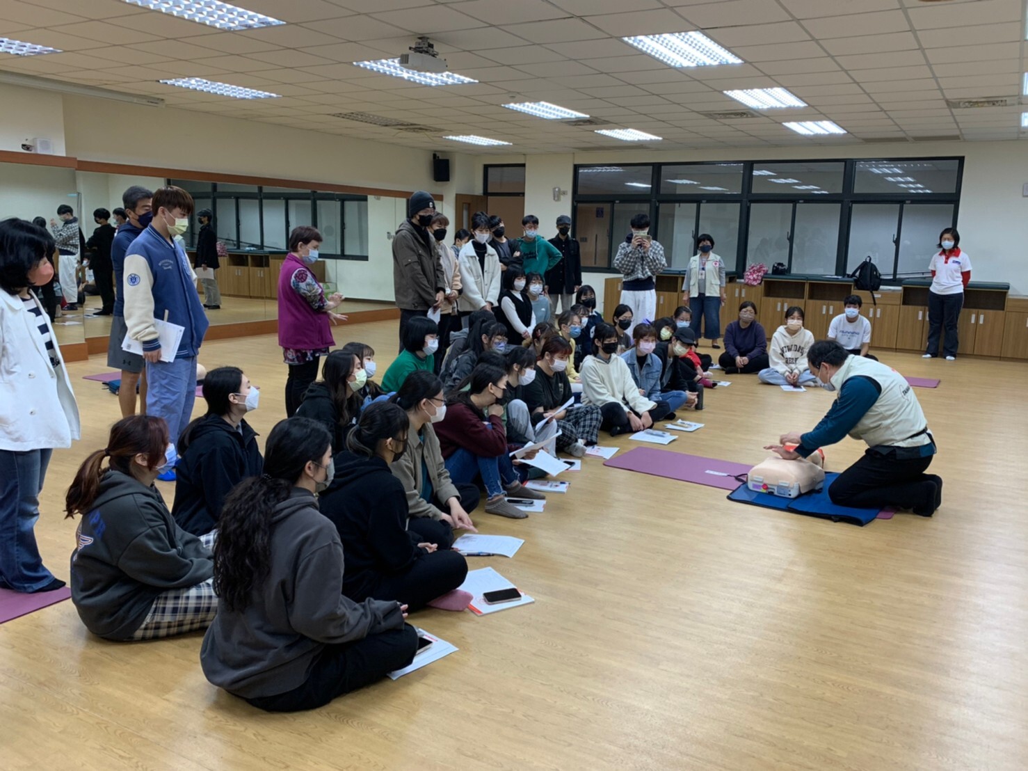 111學年度第二學期 基本救命術訓練Image