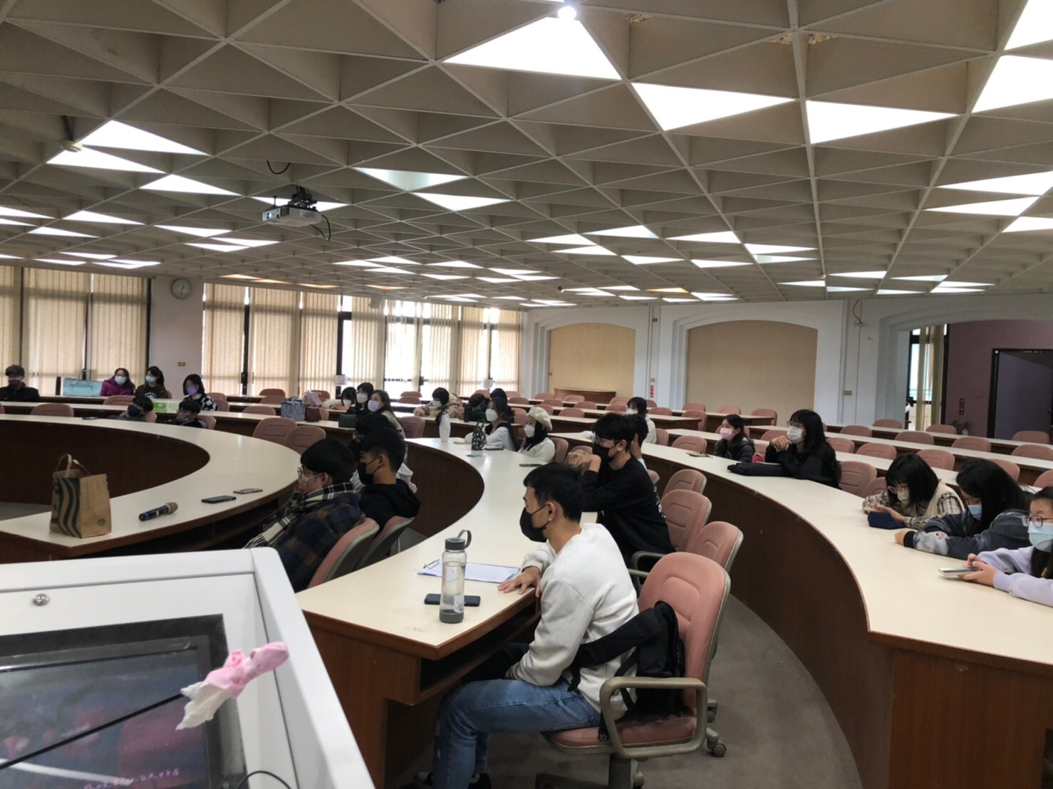 111 Academic Year First Semester Health Volunteer Report 3 (111.12.21)Image