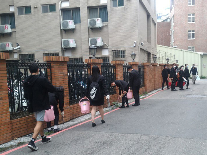 Second semester of the 110th school year Guard the clean home with love (I) 111/03/28(I)Image
